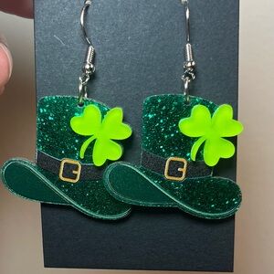 NEW St. Patrick’s Day Earrings 3 Pairs Shamrock Horseshoe  Hat Green Glitter Set